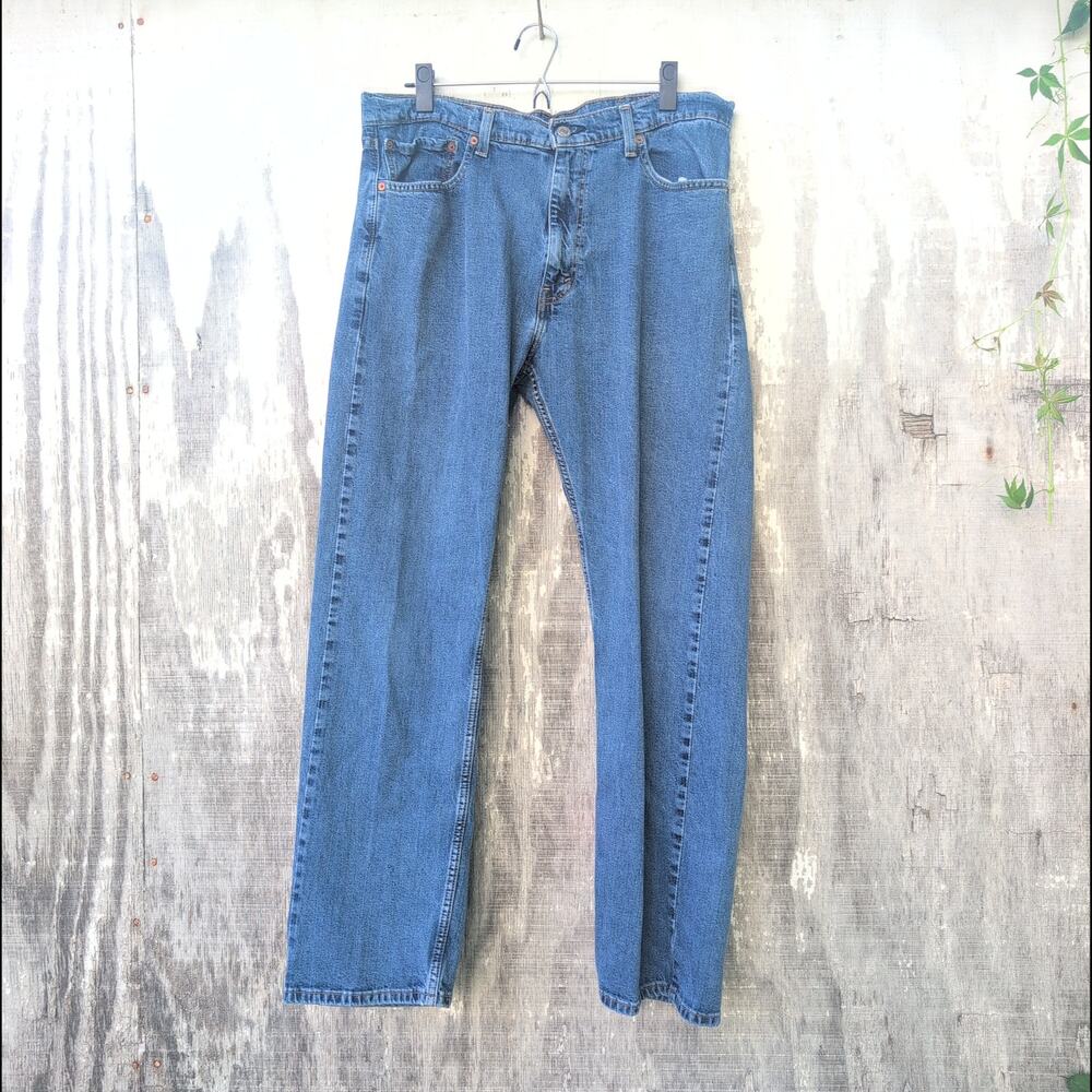 Levi's 505 Relaxed Straight Leg Jeans Med Wash Men's 38x32 (38x30.5)